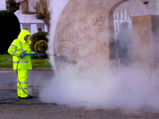 Best Commercial Building Pressure Washing  in Waynesburg, PA